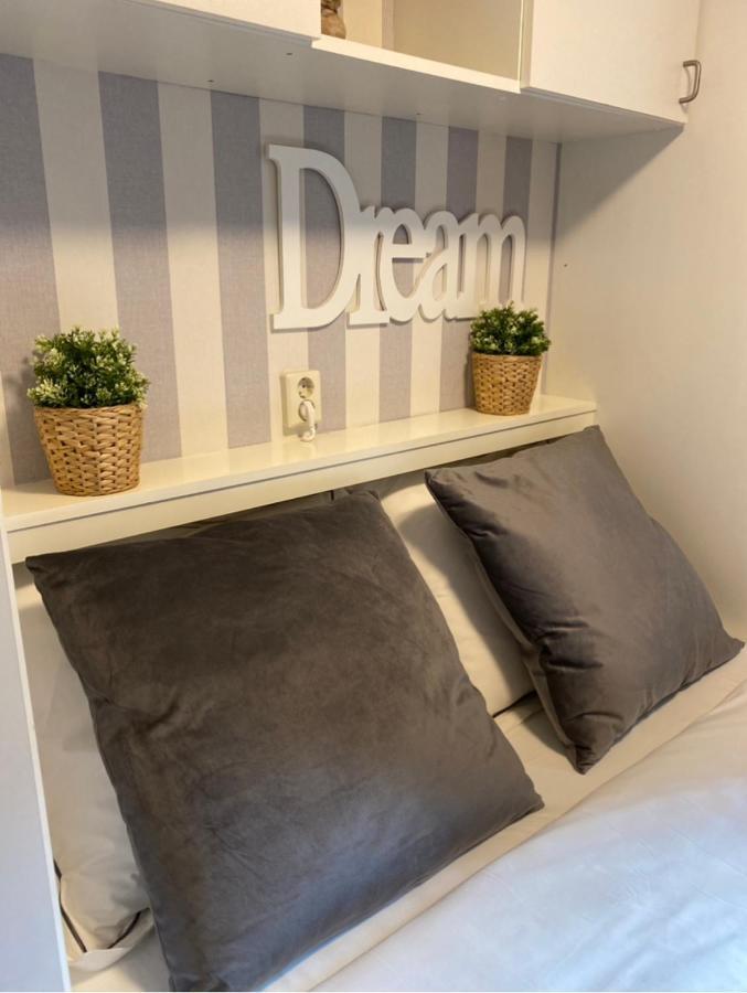Luxe Chalet Met Prachtig Terras Op De Veluwe , Veel Privacy Hoenderloo Zewnętrze zdjęcie